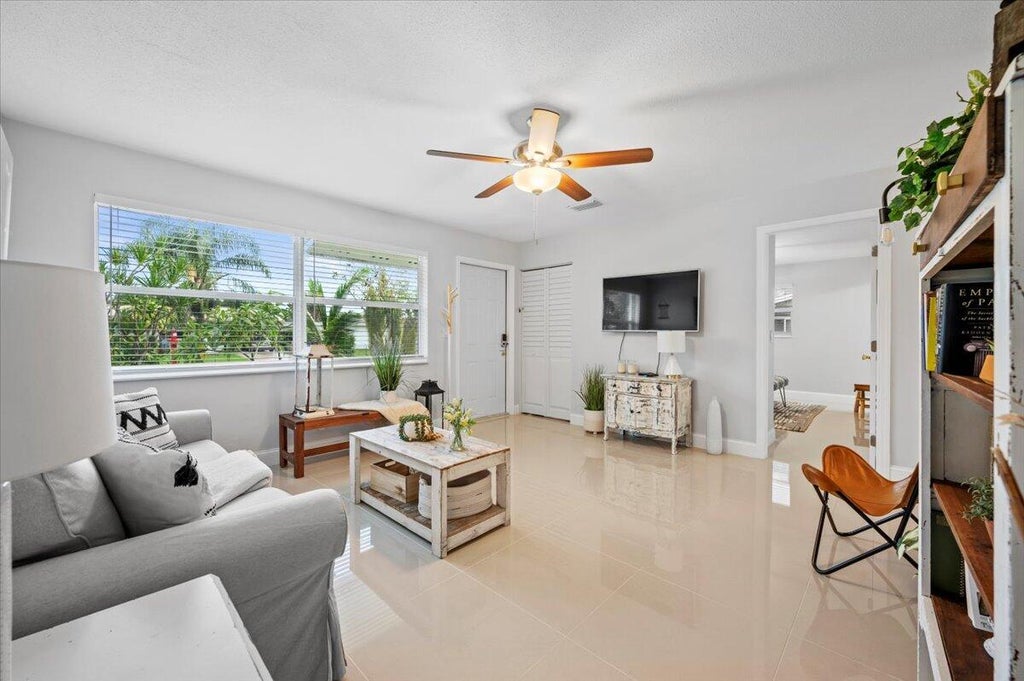 Photo of 3251 Capri Road, Palm Beach Gardens, FL 33410 (MLS # R10963583)