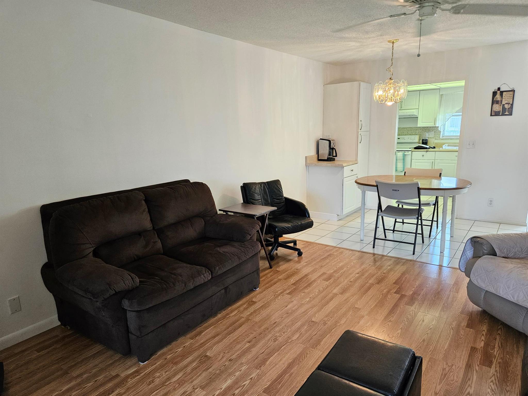 CRESTHAVEN VILLAS CONDO 2 - Residential