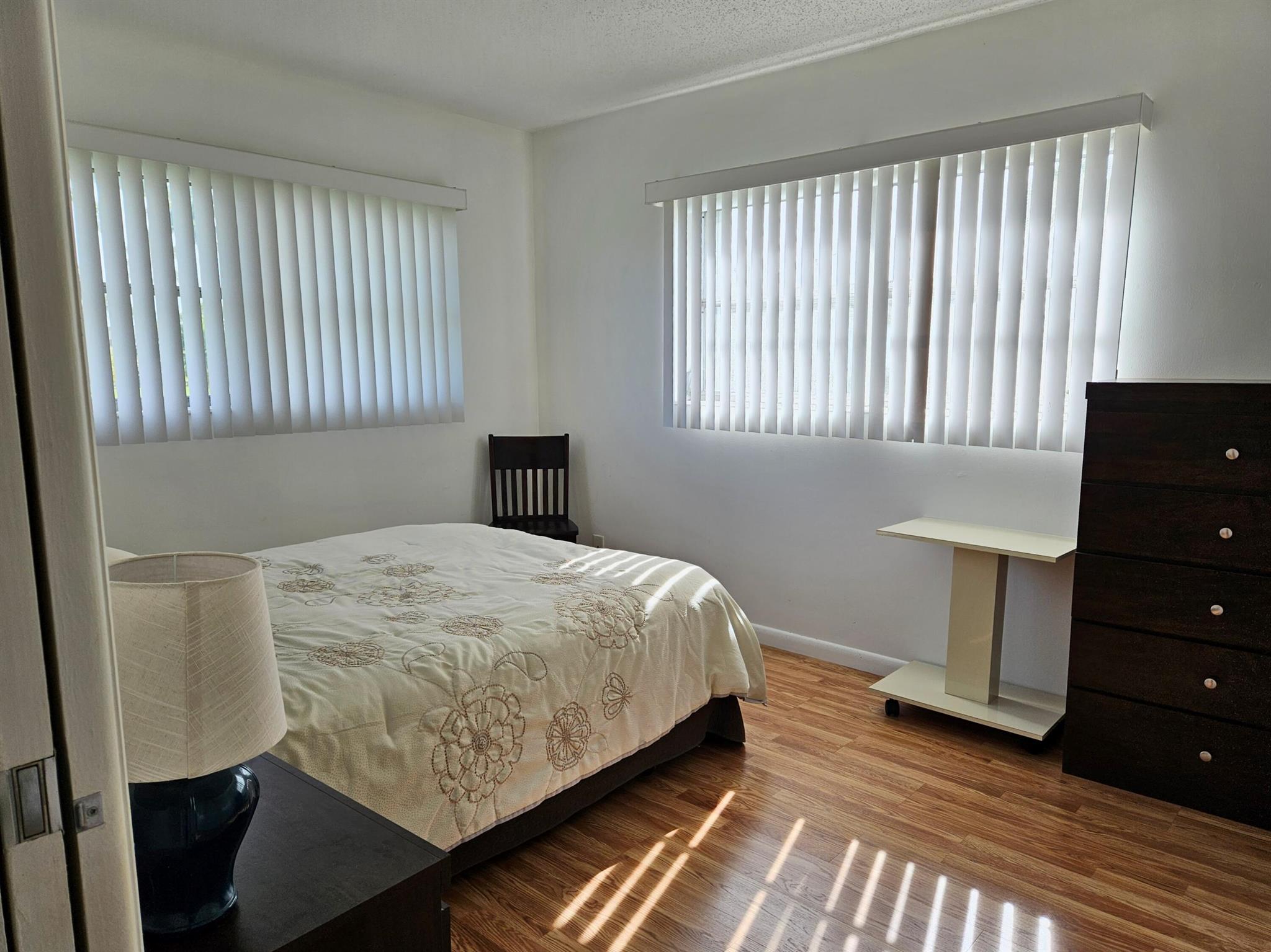 CRESTHAVEN VILLAS CONDO 2 - Residential