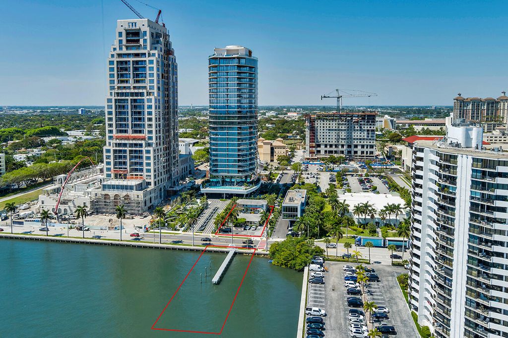 Photo of 1301 S Flagler Drive, West Palm Beach, FL 33401 (MLS # B26001655)