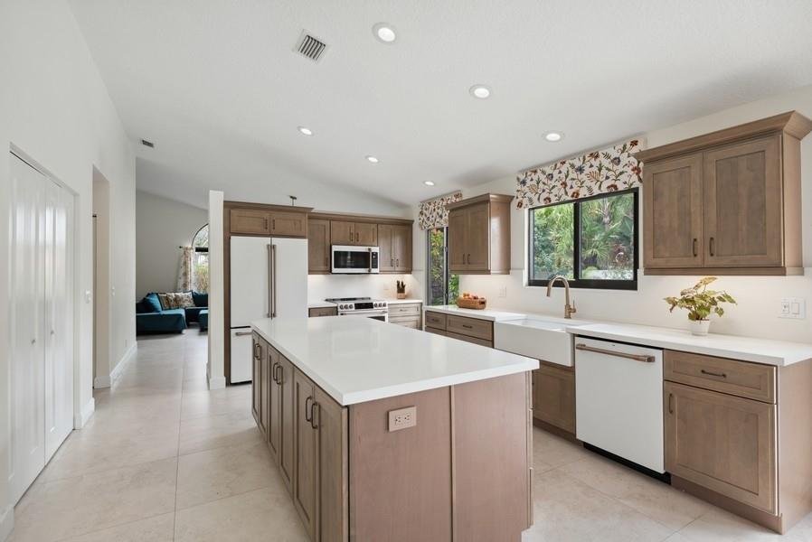 The Villages Of Hillsboro - Residential