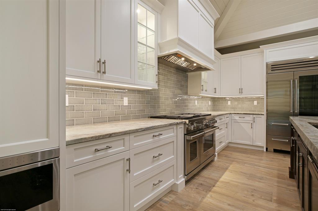 WINDING TRAILS - Residential