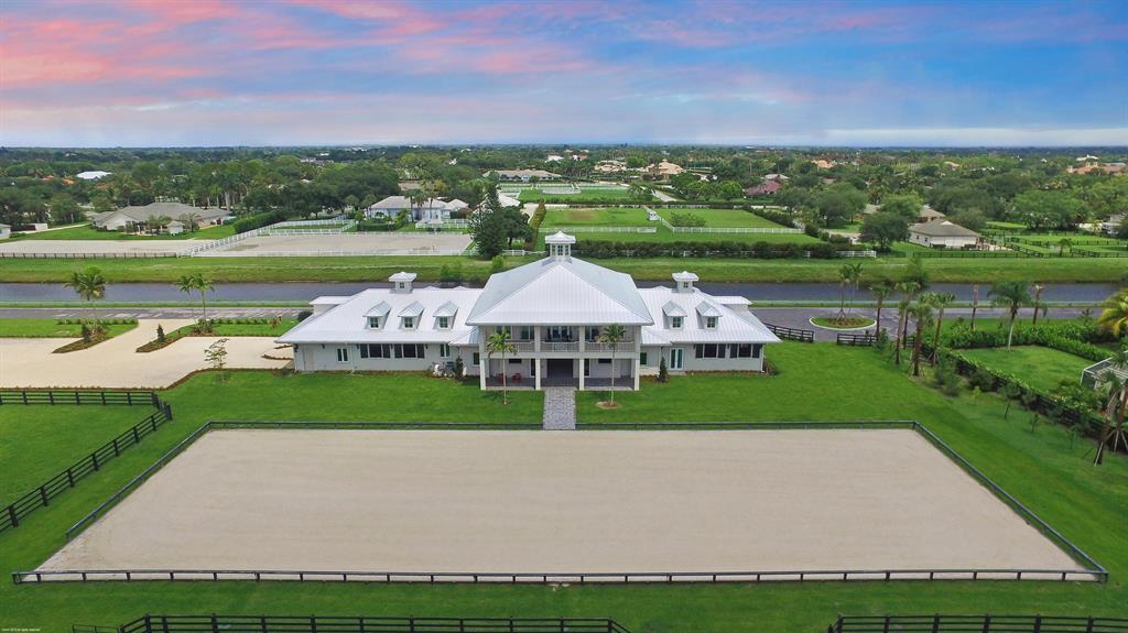 WINDING TRAILS - Residential