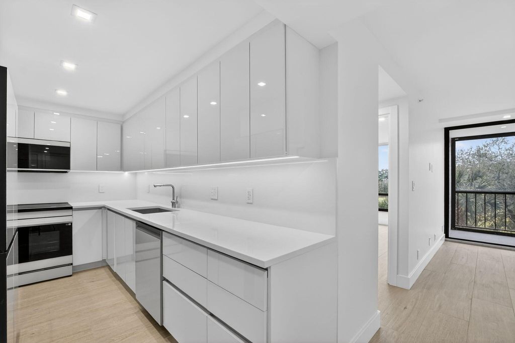 Photo of 7835 Lakeside Boulevard #946, Boca Raton, FL 33434 (MLS # R11161743)