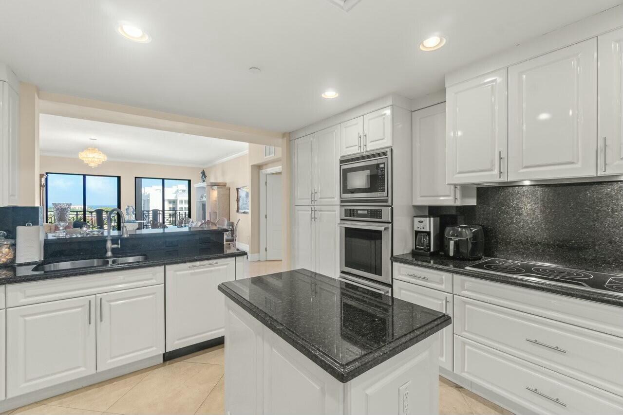 200 E Palmetto Park Road 808