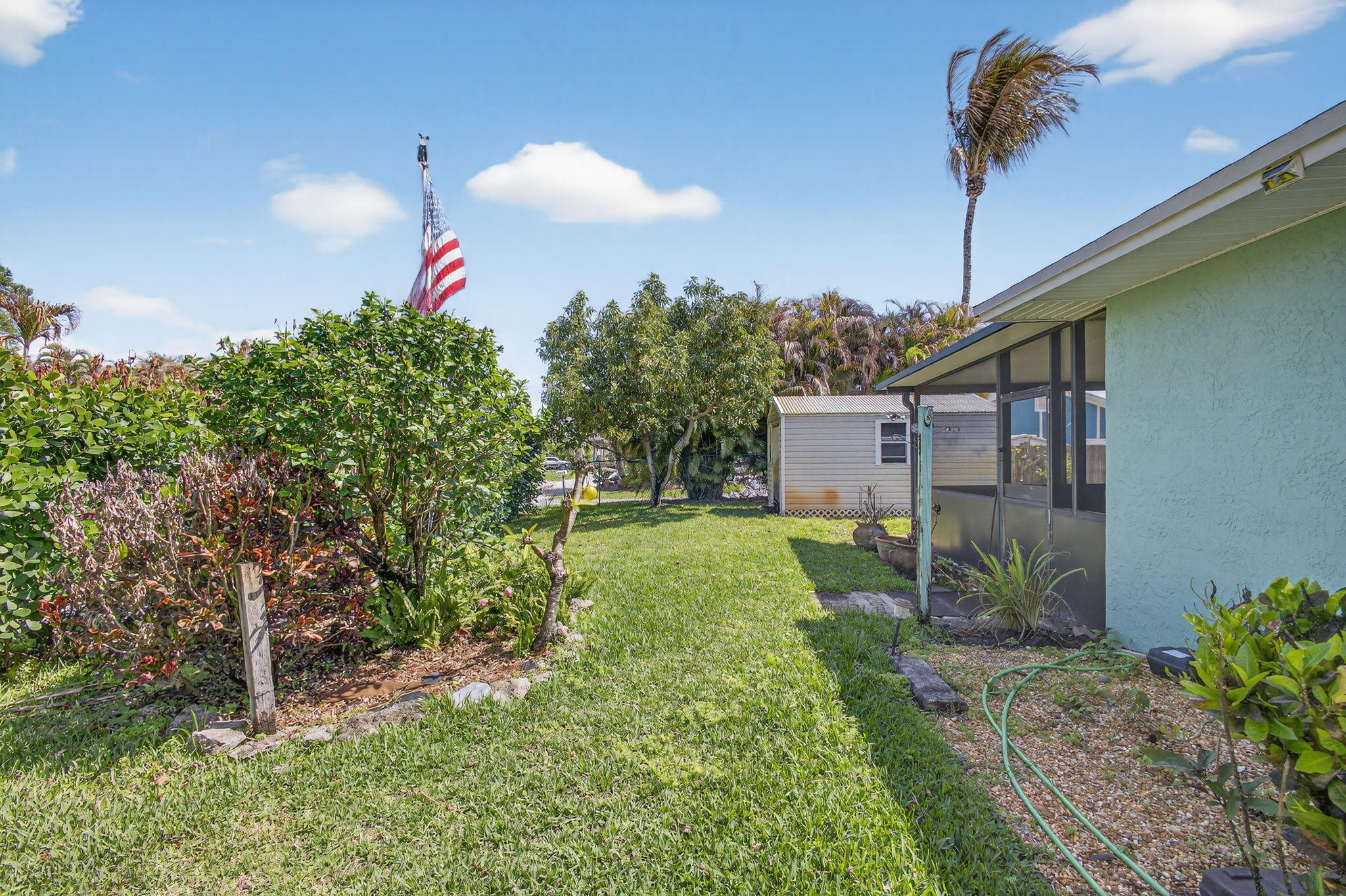 548010 Glenridge, Pine Knll & Ridge - Residential Lease