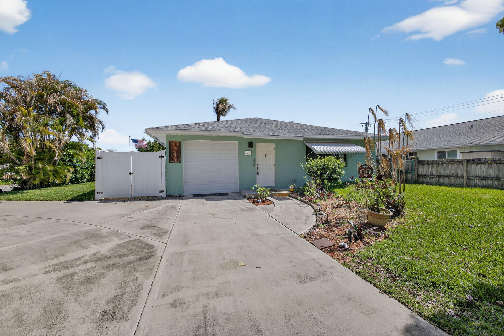 548010 Glenridge, Pine Knll & Ridge - Residential Lease