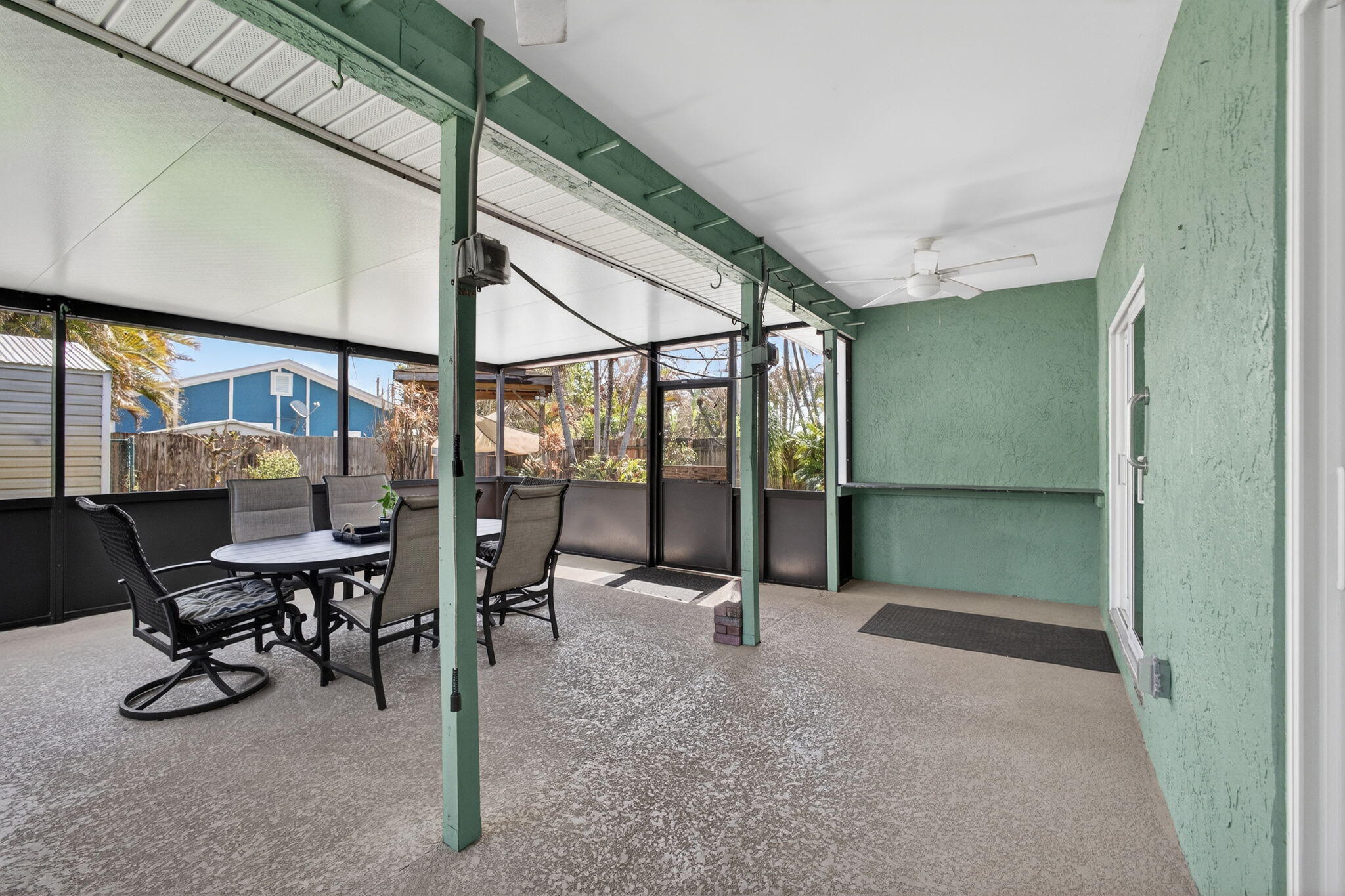 548010 Glenridge, Pine Knll & Ridge - Residential Lease