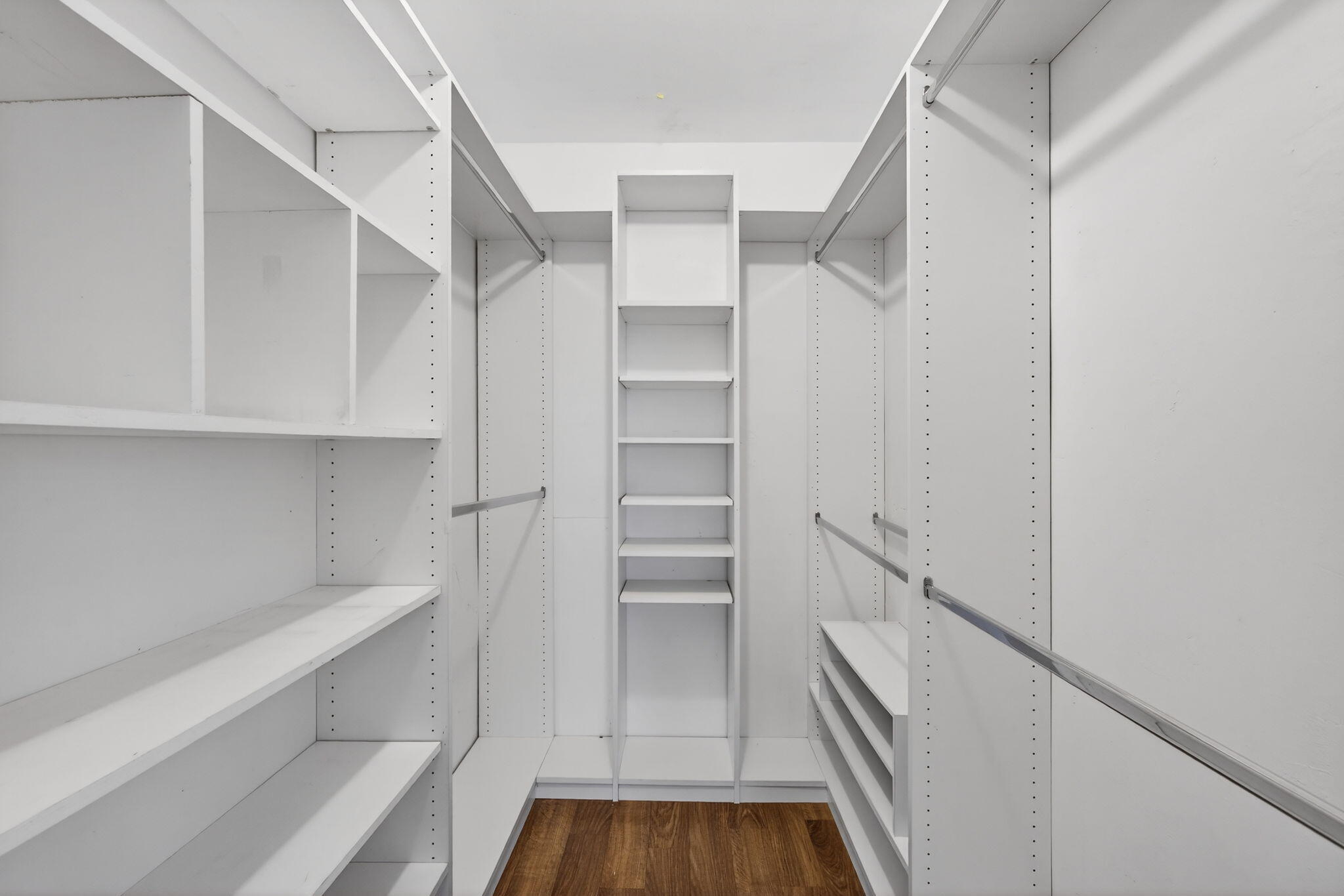 548010 Glenridge, Pine Knll & Ridge - Residential Lease