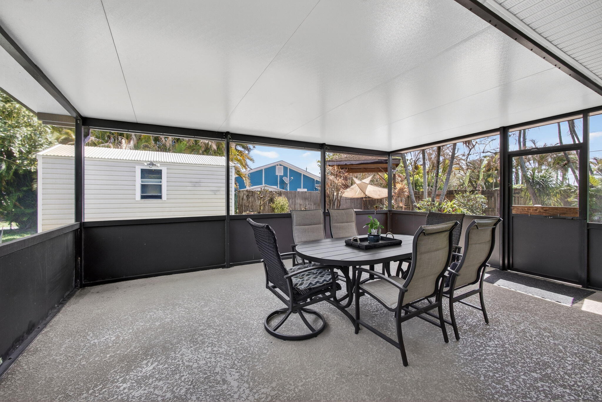 548010 Glenridge, Pine Knll & Ridge - Residential Lease