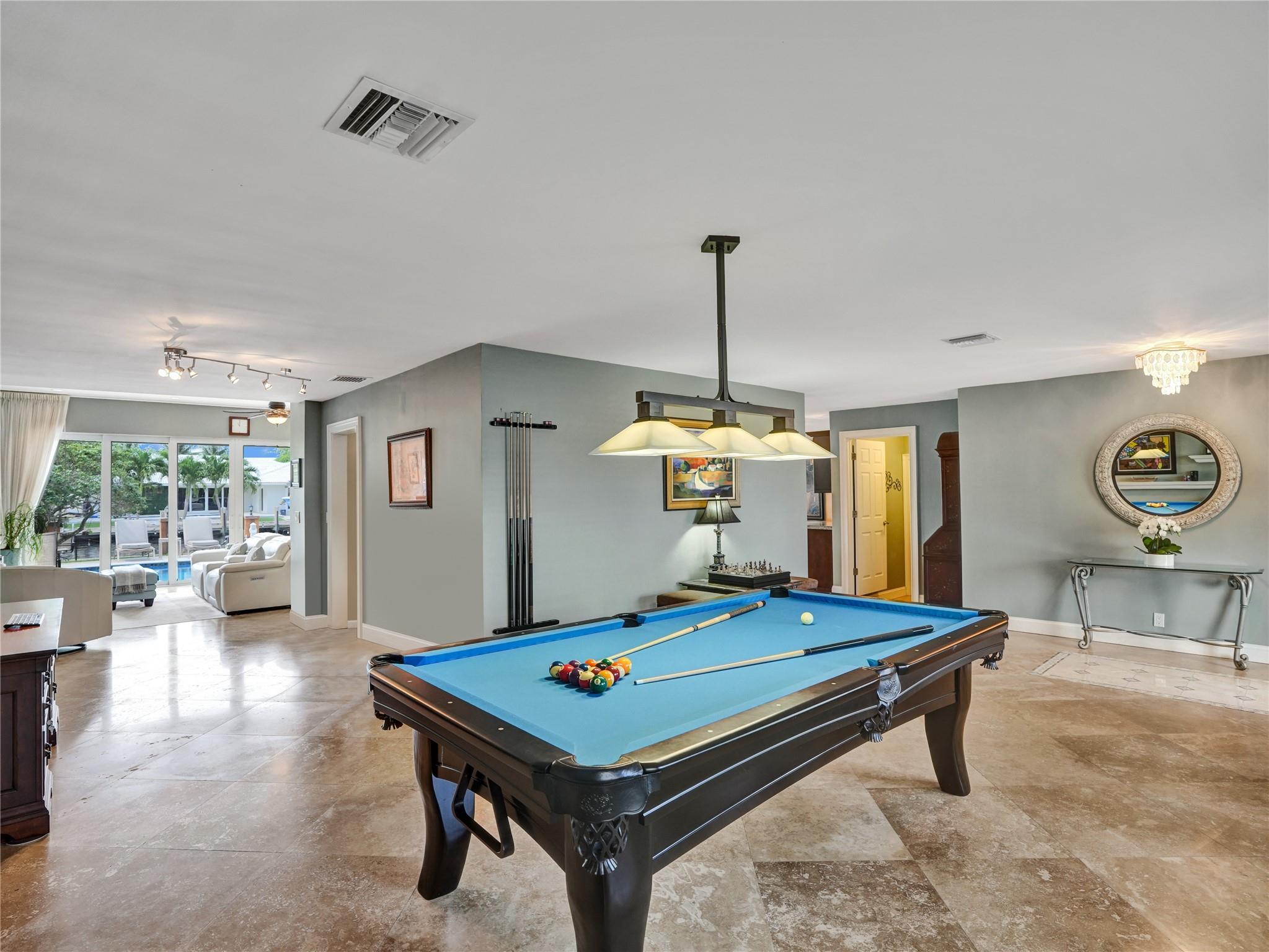 Coral Ridge Country Club - Residential