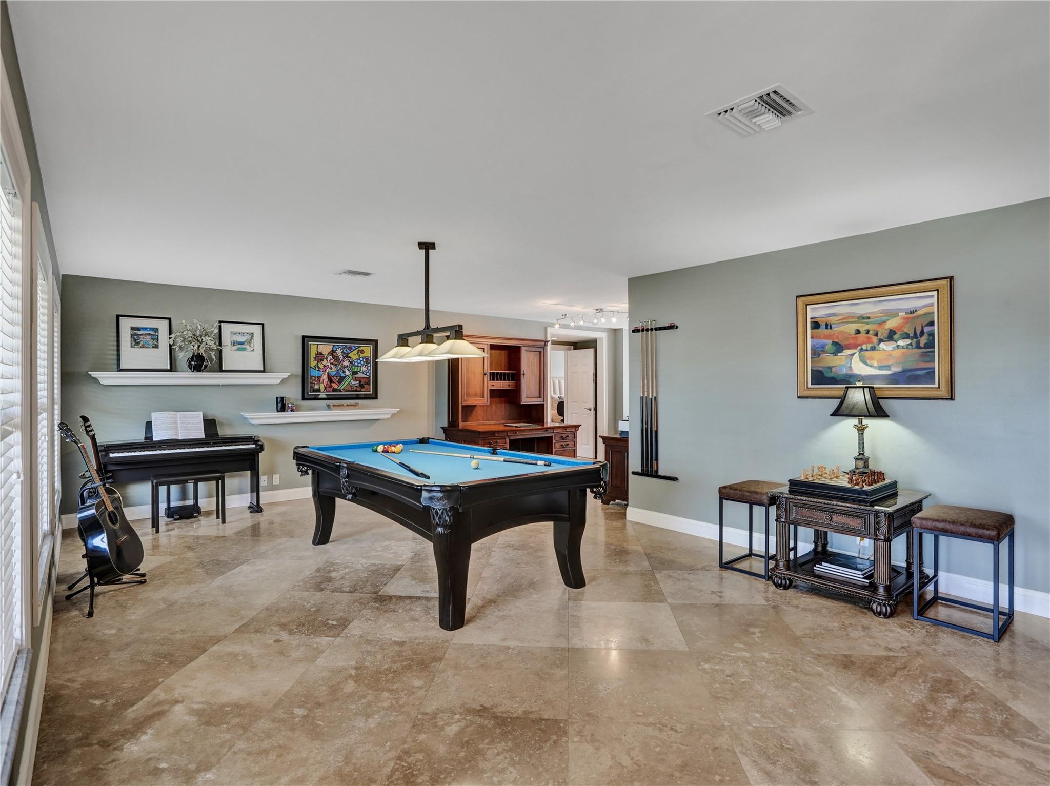 Coral Ridge Country Club - Residential