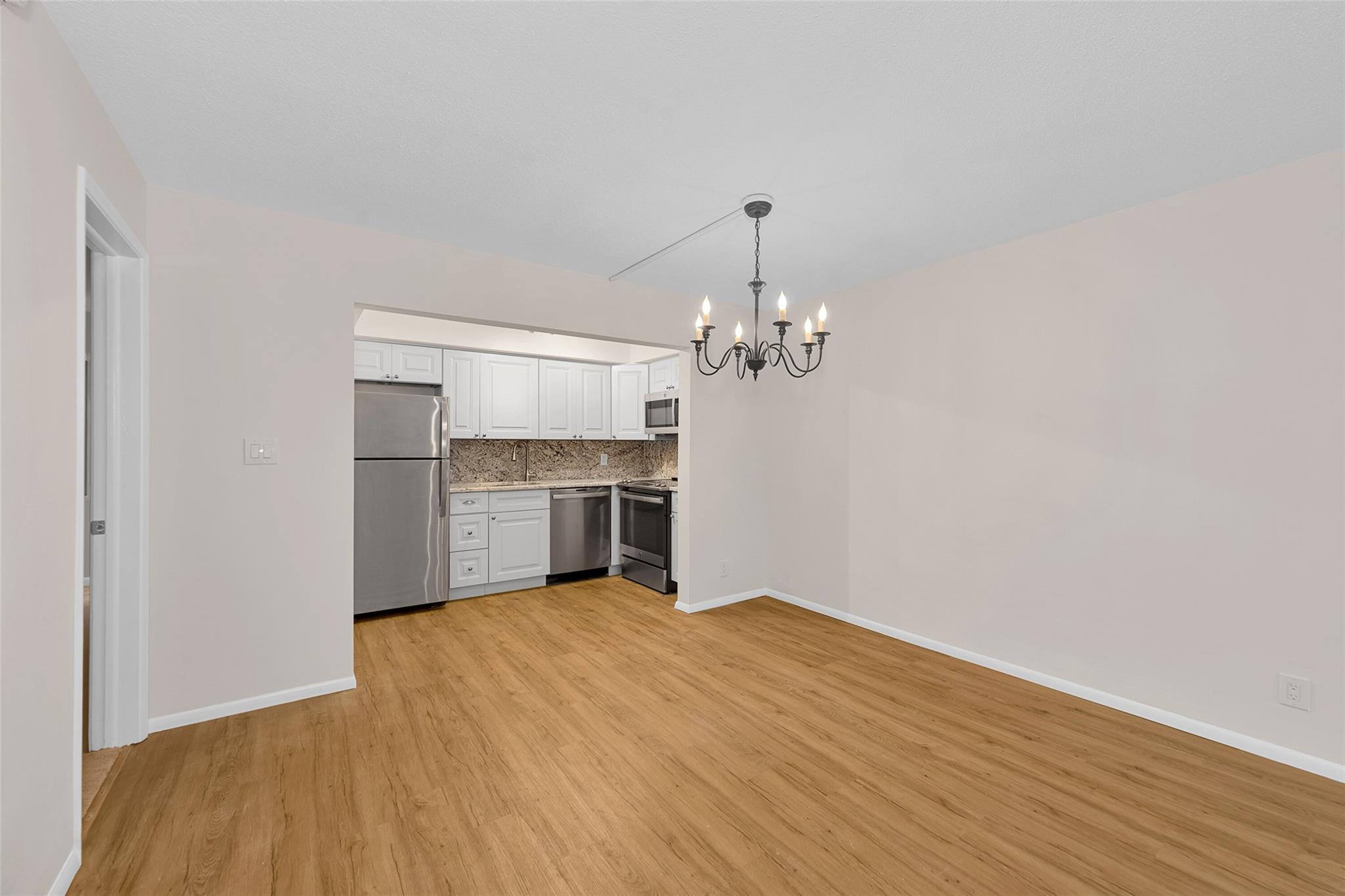 1308 Bayview Dr 1C