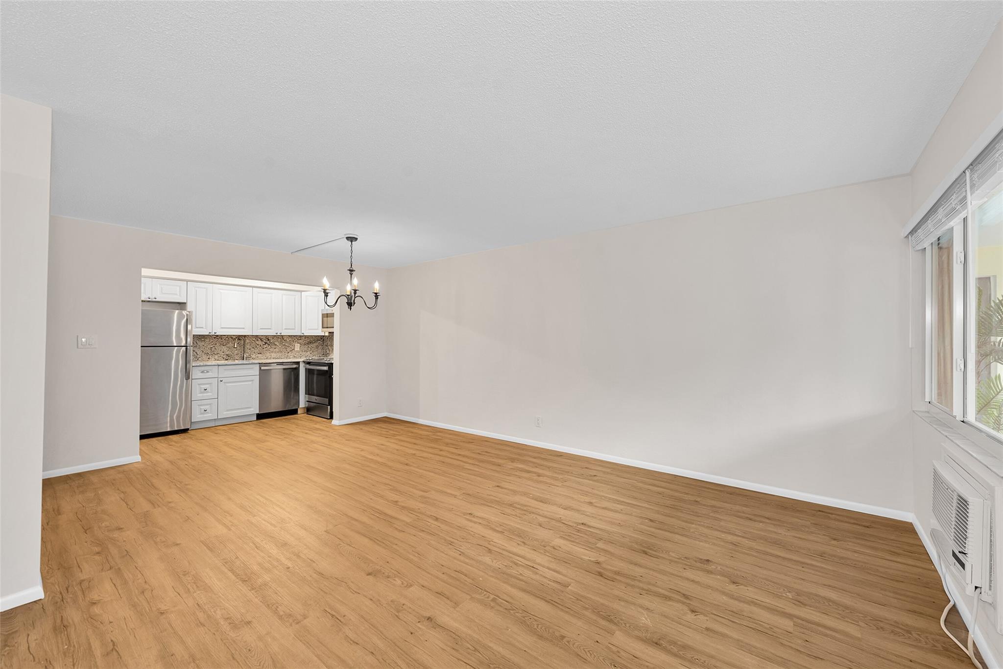 1308 Bayview Dr 1C