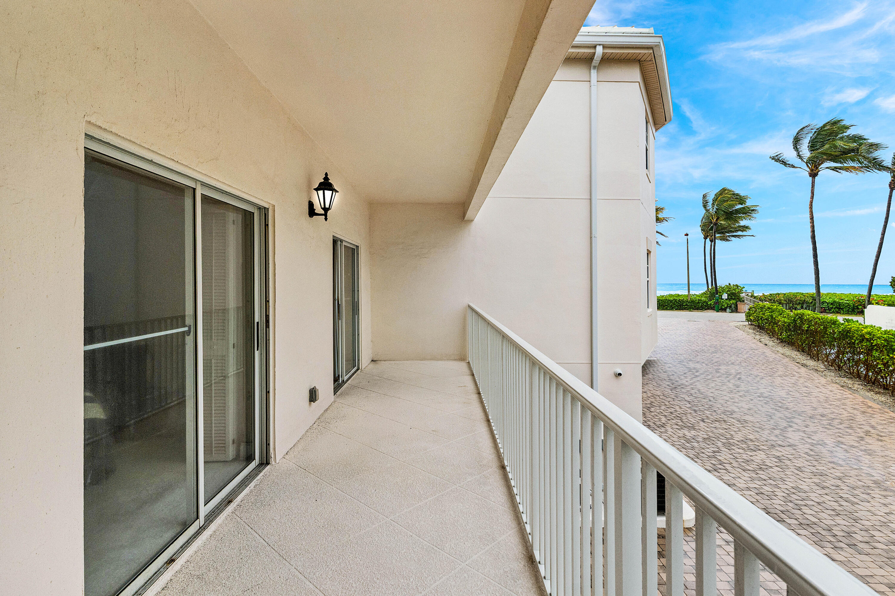 VILLAS OF OCEAN RIDGE CONDO - Residential