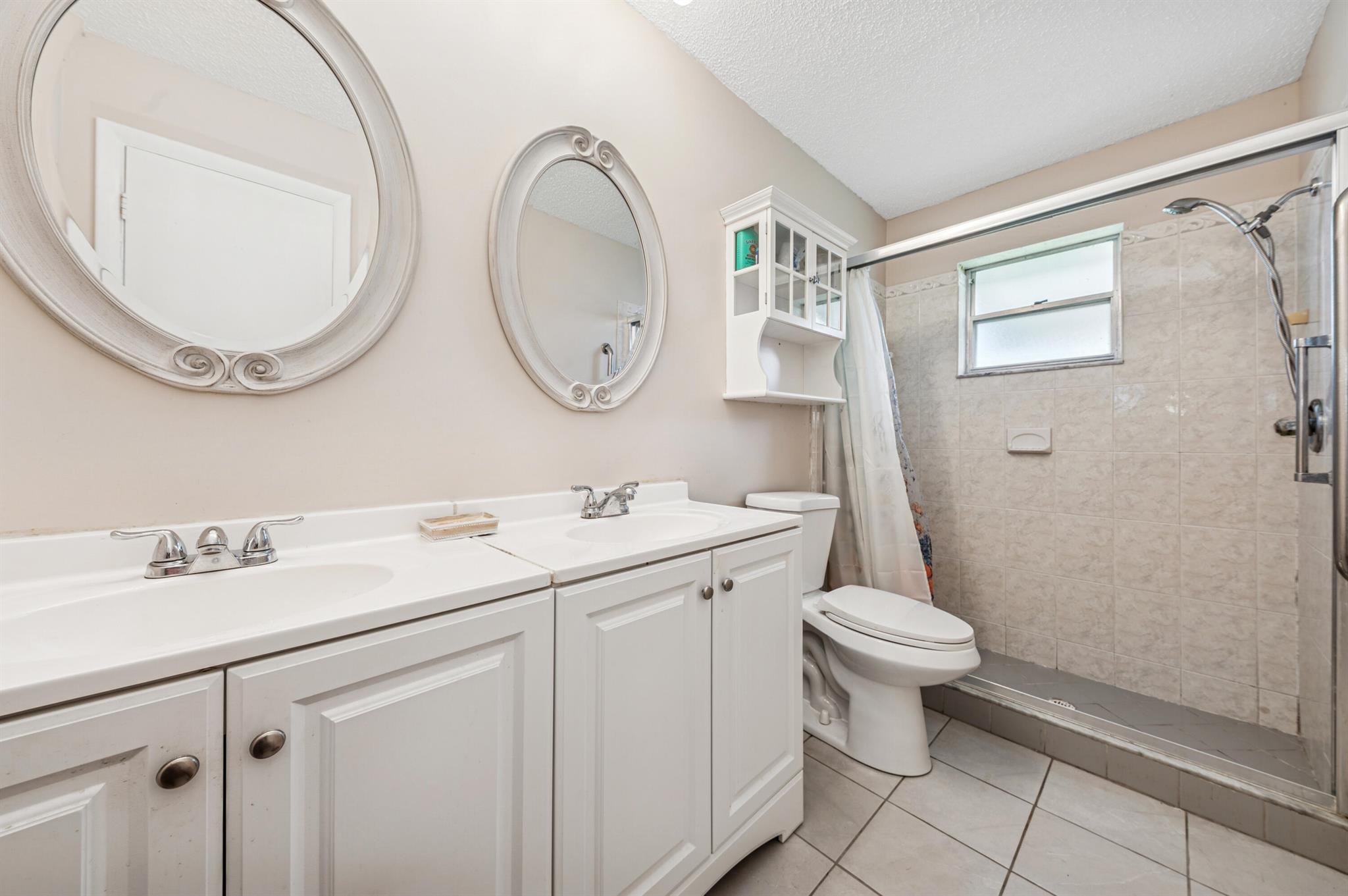 PALM BEACH LEISUREVILLE - Residential