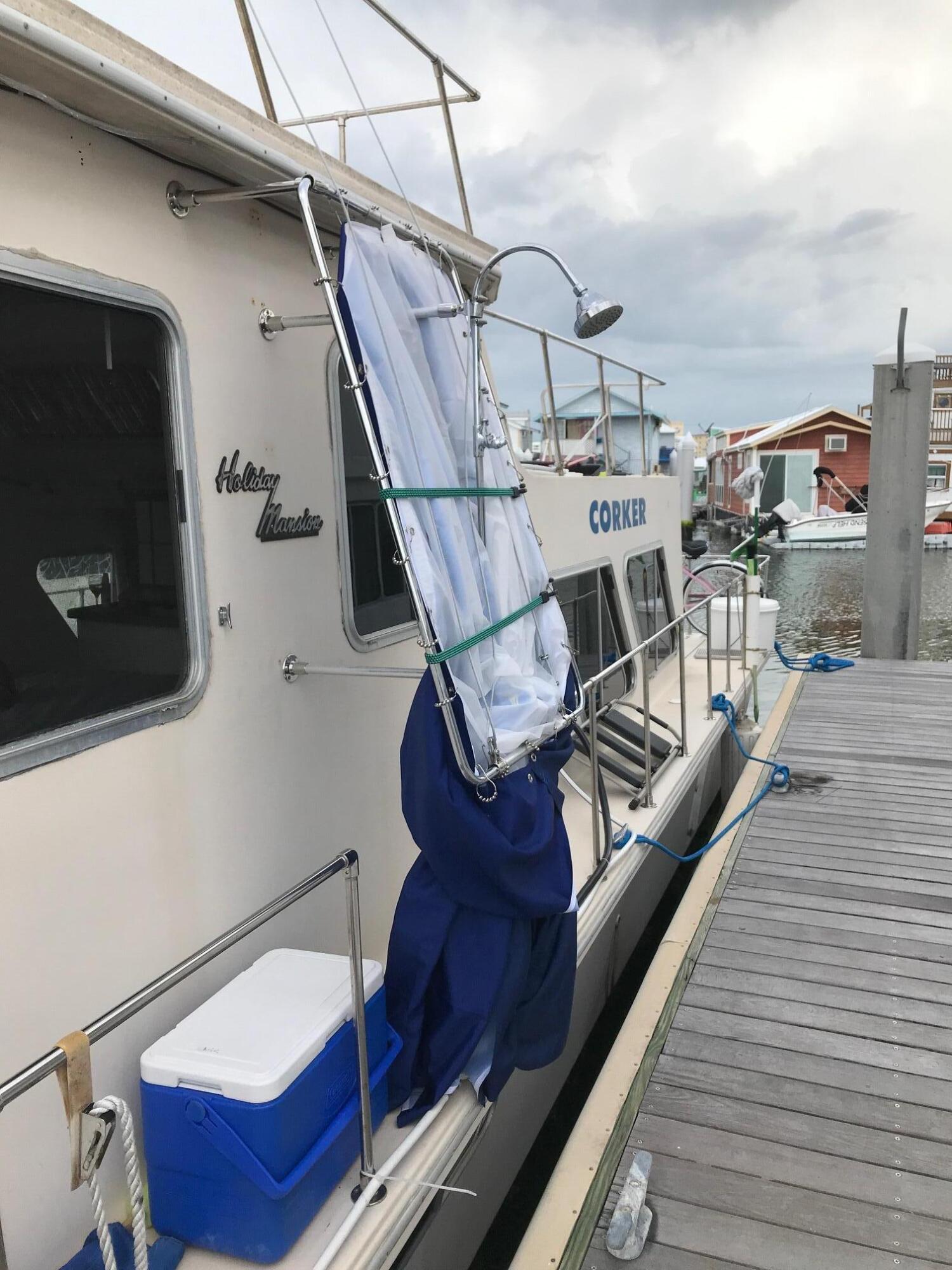 Garrison Bight Marina - Land