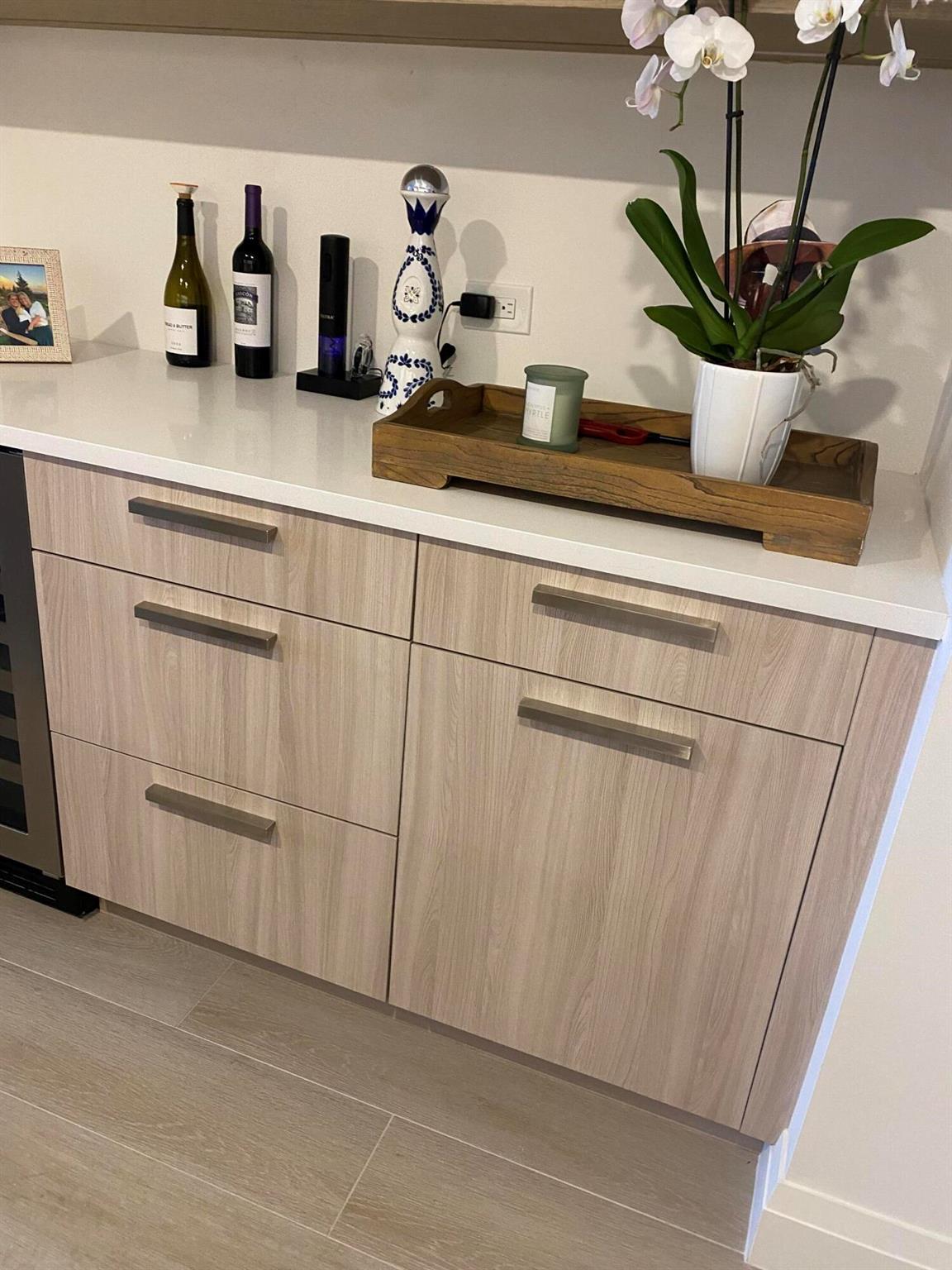 Landmark Buildiing - Residential Lease