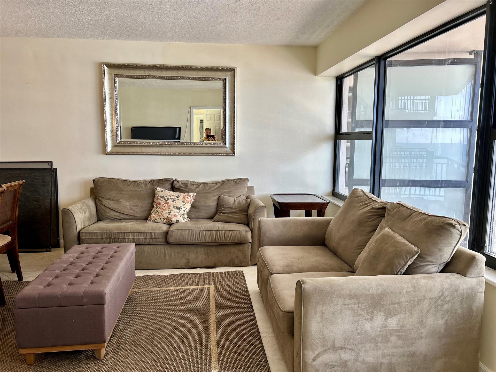 Galt Ocean Club Condo - Residential Lease