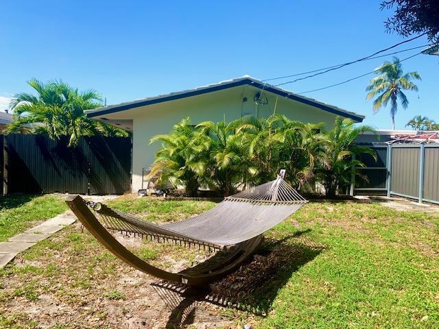 OAKLAND PARK SECOND ADD - Residential Income