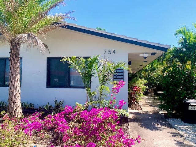 OAKLAND PARK SECOND ADD - Residential Income