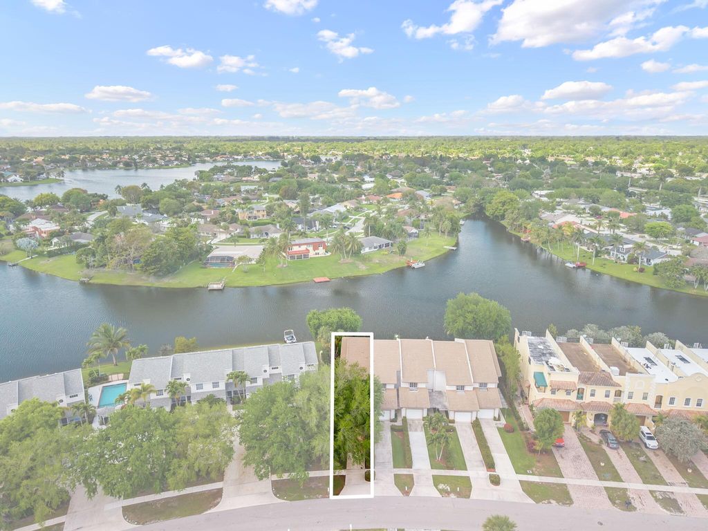 Photo of 12598 Westhampton Circle, Wellington, FL 33414 (MLS # B26008670)