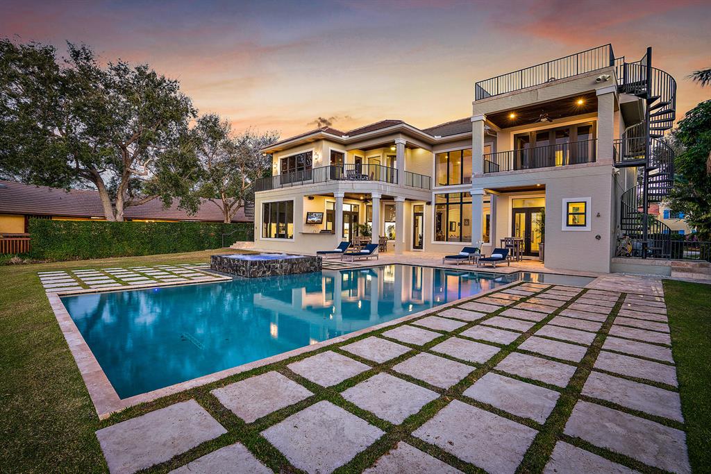 Portage Landing - Residential