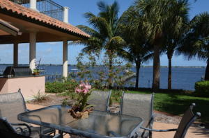 RIVER RIDGE - Residential