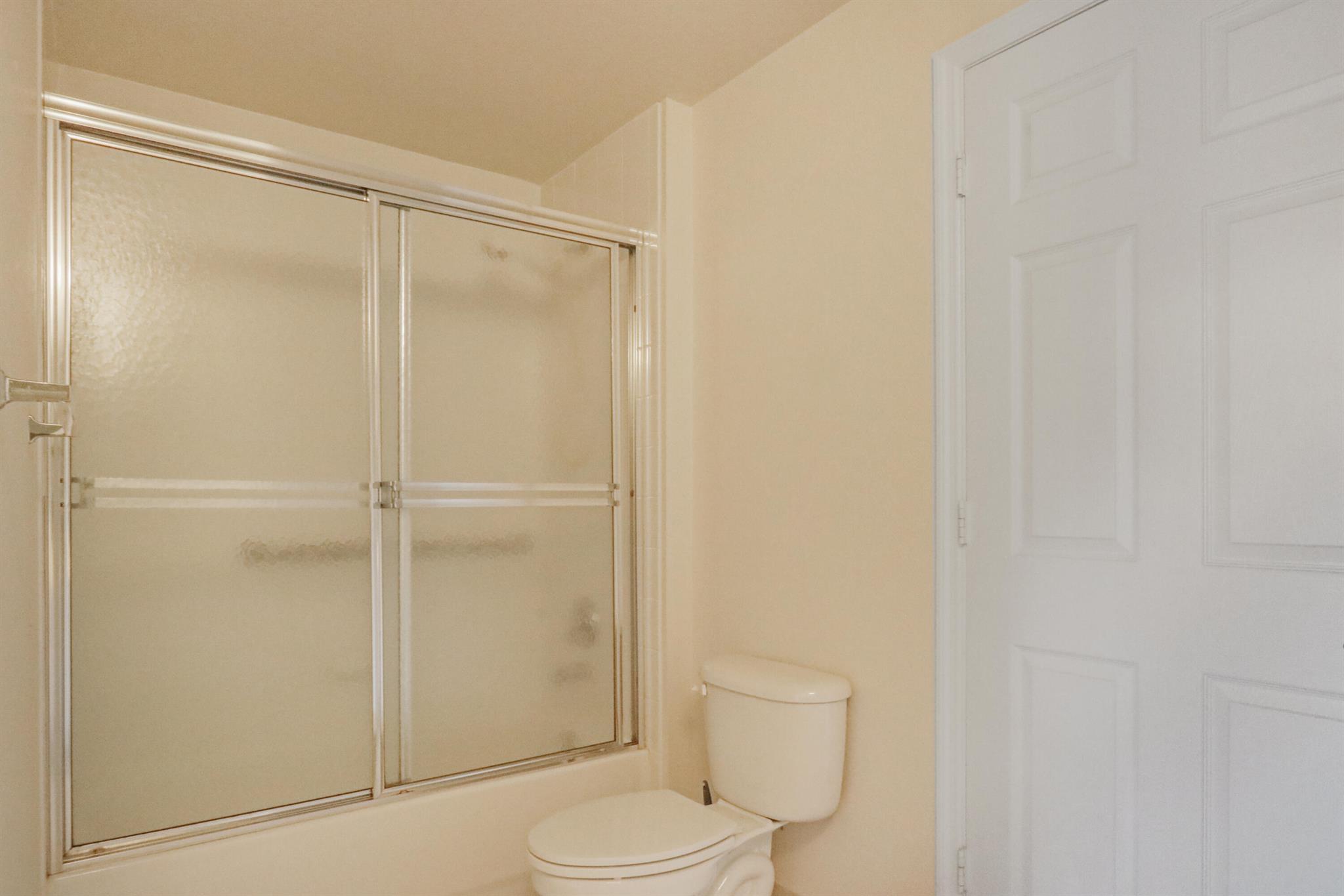 SAN MATERA THE GARDENS CO - Residential Lease