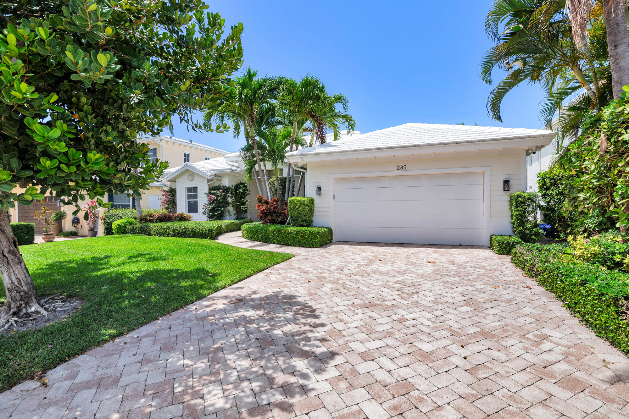 235 Claremont Lane