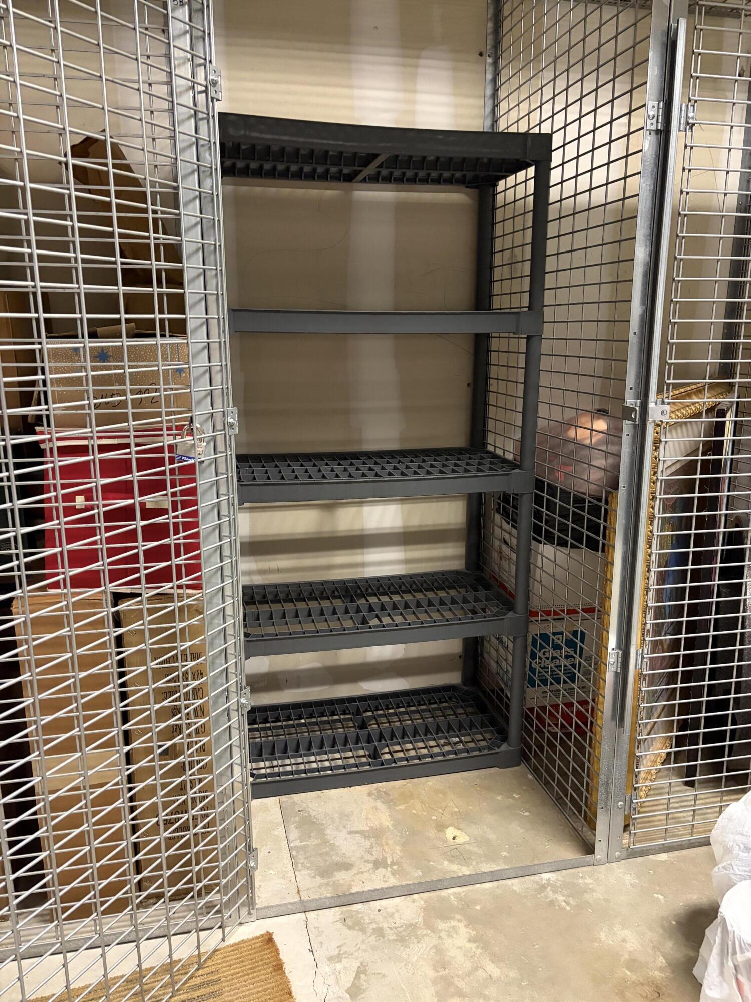 MAJESTIC TOWERS I CONDO - Residential