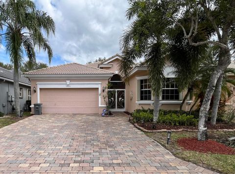 Photo of 10072 Armani Drive, Boynton Beach, FL 33437 (MLS # R11161185)
