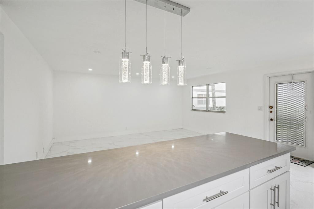 KINGS POINT MONACO CONDOS - Residential Lease