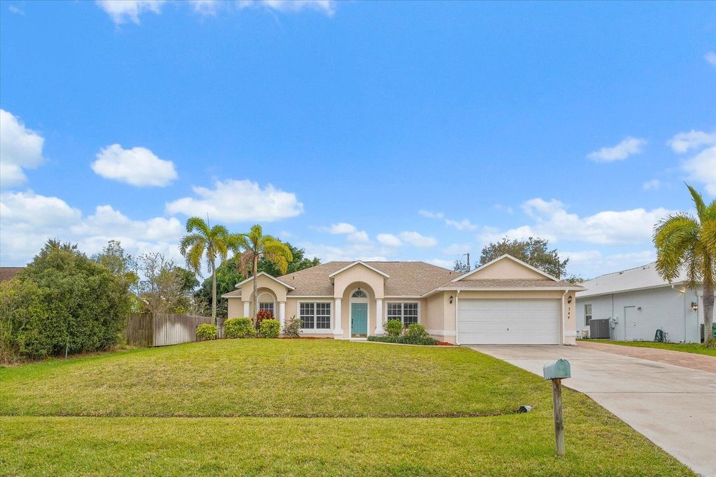 Photo of 344 SW Columbus Drive, Port Saint Lucie, FL 34953 (MLS # R10958399)