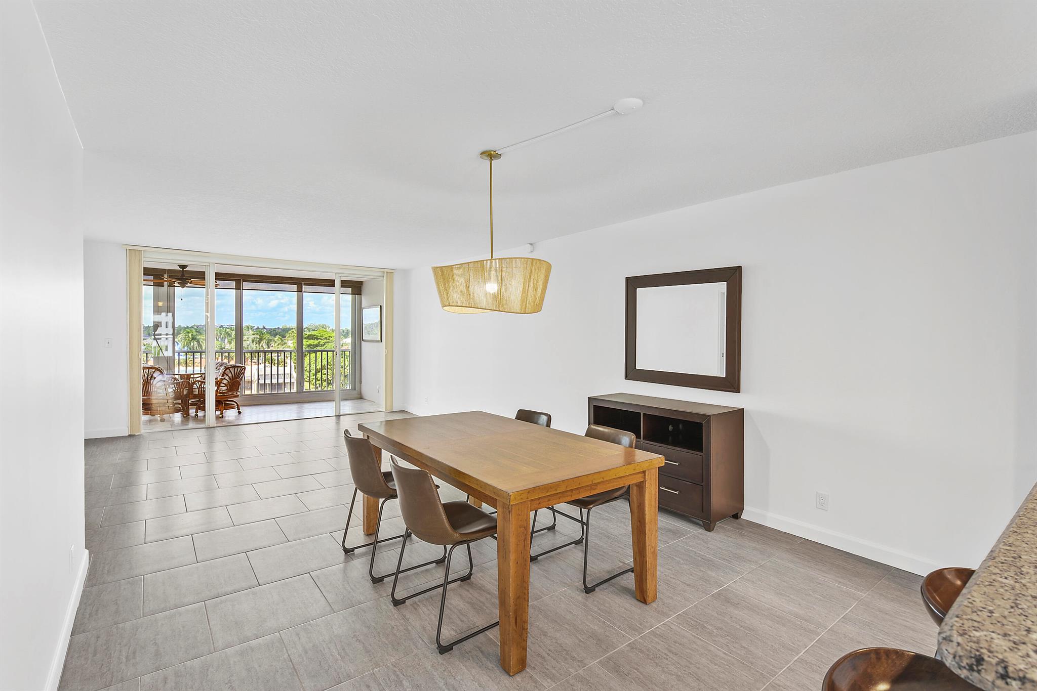 SEAGATE OF HIGHLAND CONDO - Residential