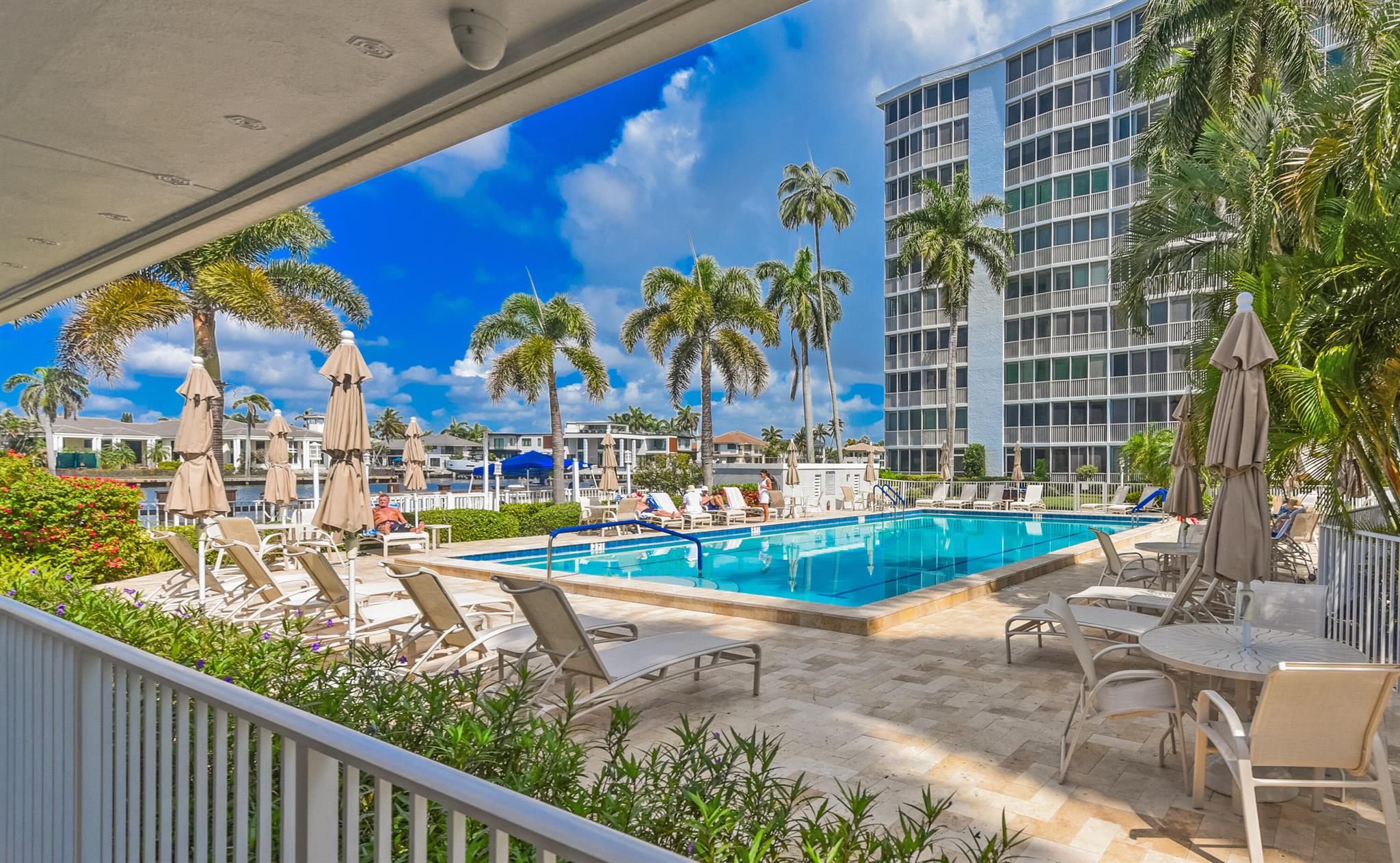 SEAGATE OF HIGHLAND CONDO - Residential