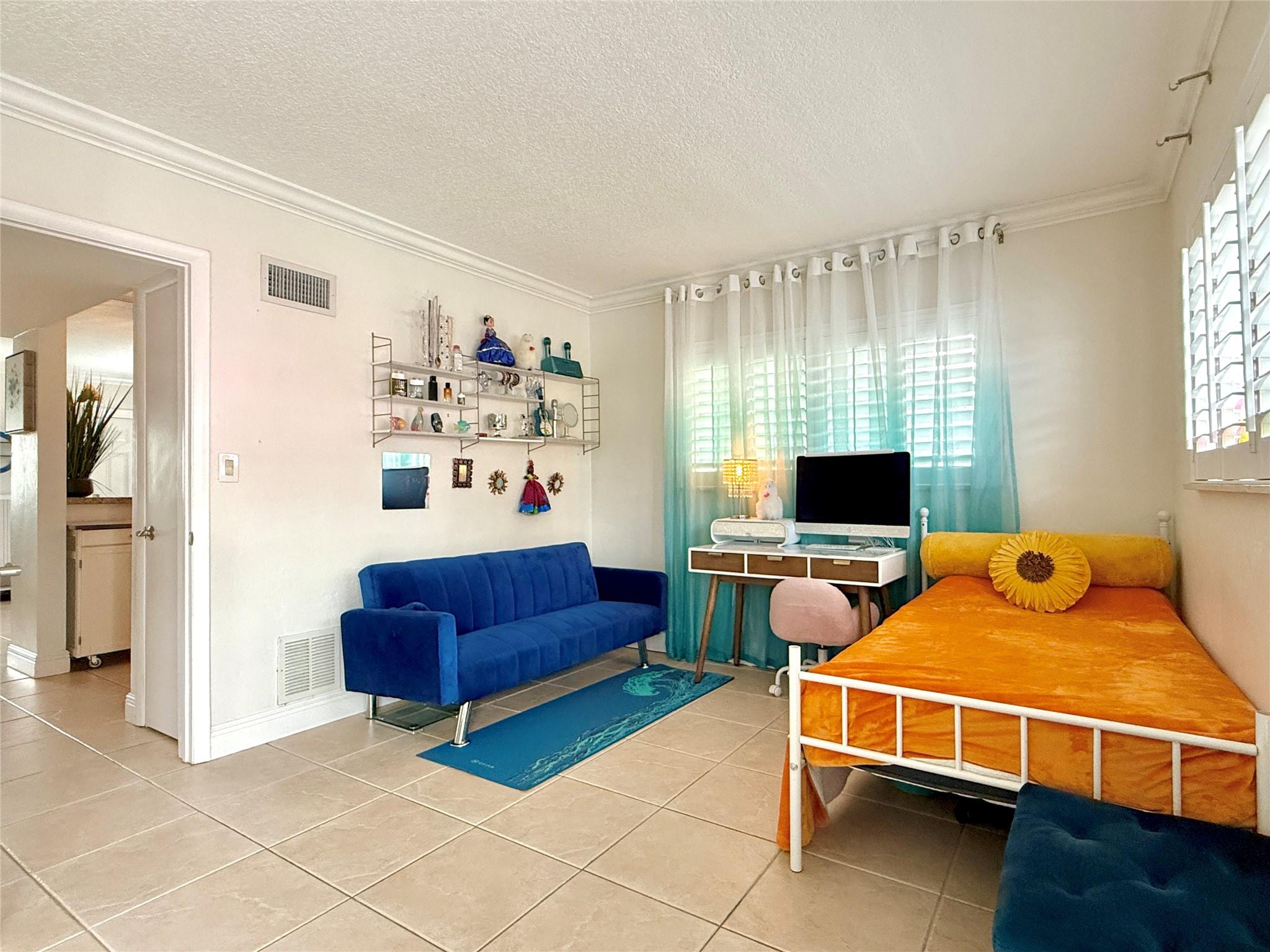 MARVILLA CONDOMINIUM - Residential