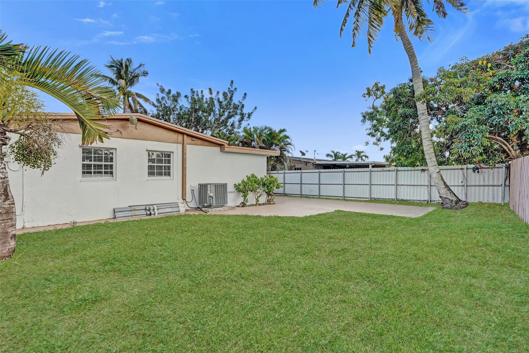 CAROL CITY RED ROAD MANOR - Residential