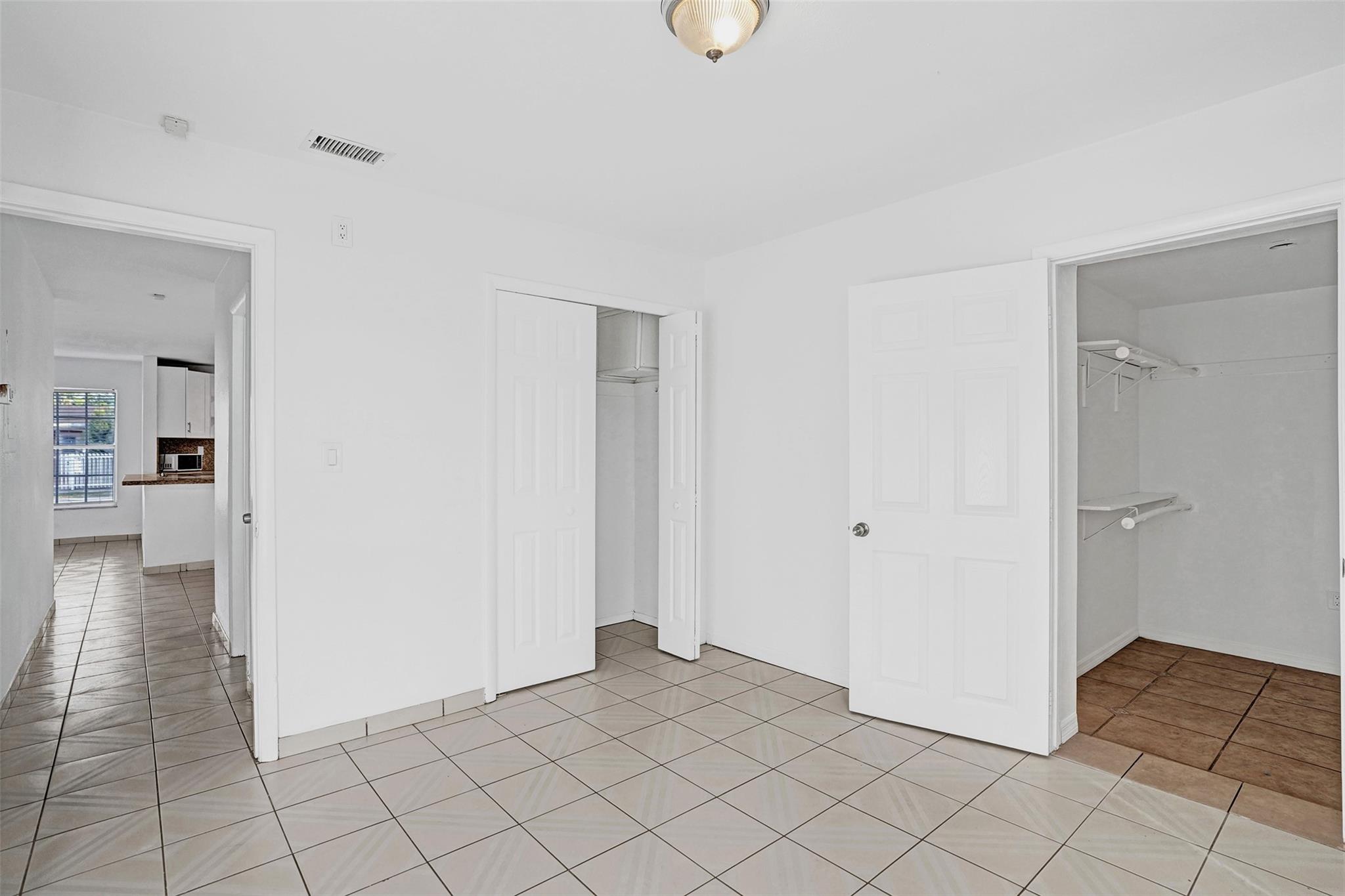 CAROL CITY RED ROAD MANOR - Residential