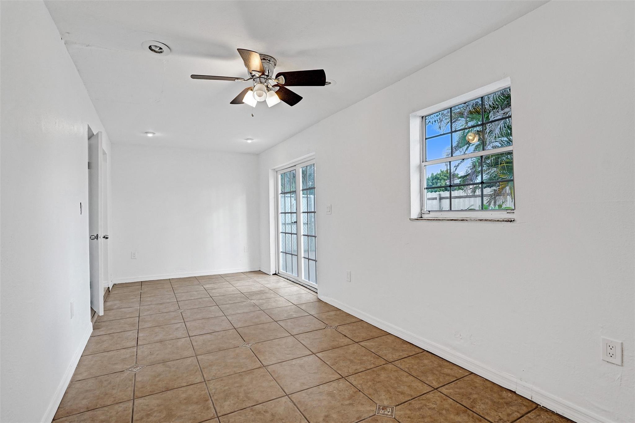 CAROL CITY RED ROAD MANOR - Residential