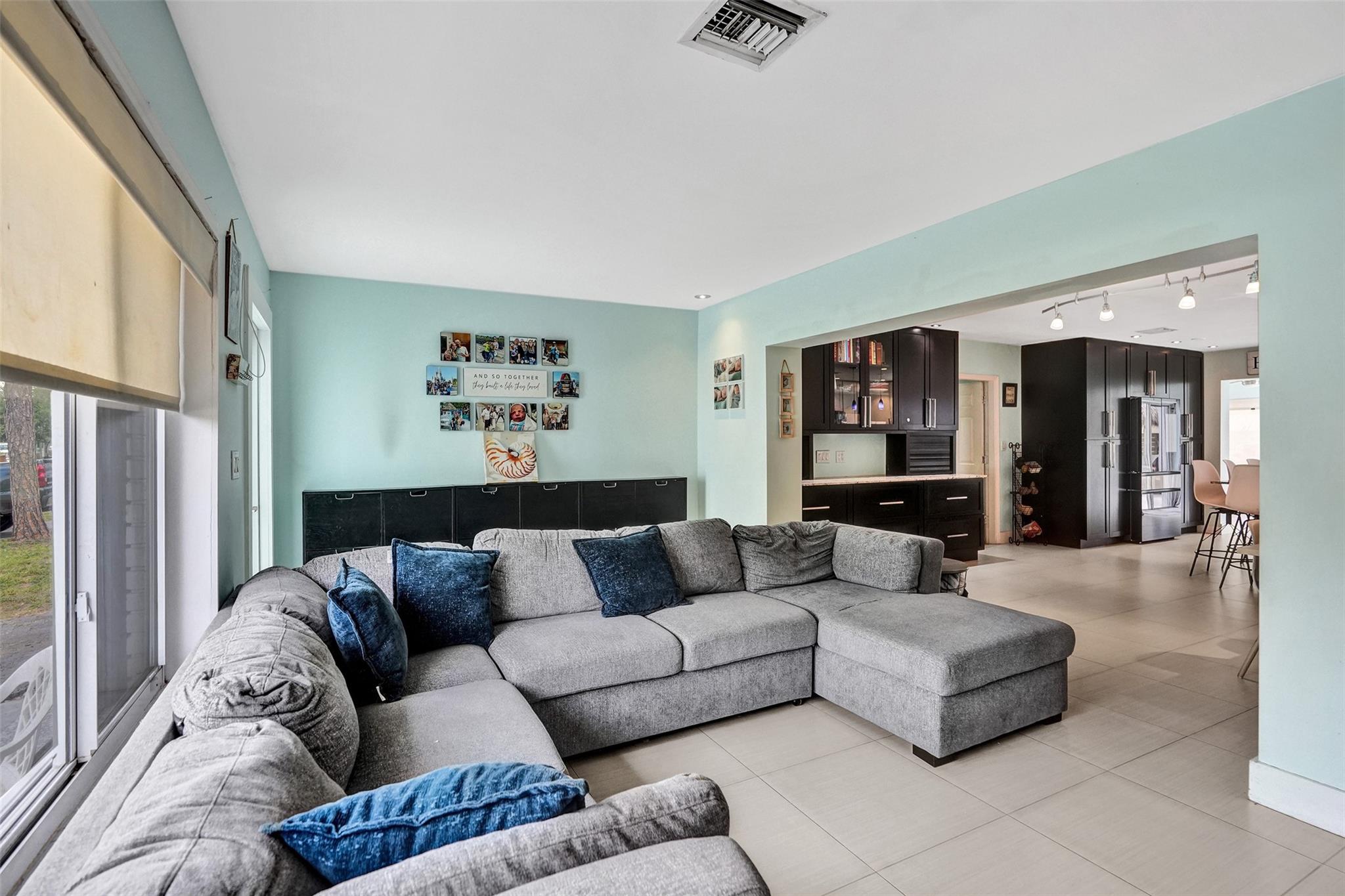 1296 SW 4th Ter