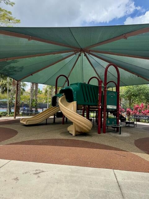Tiny photo for 800 Cypress Boulevard #103, Pompano Beach, FL 33069 (MLS # B26025461)