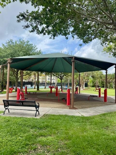 Tiny photo for 800 Cypress Boulevard #103, Pompano Beach, FL 33069 (MLS # B26025461)