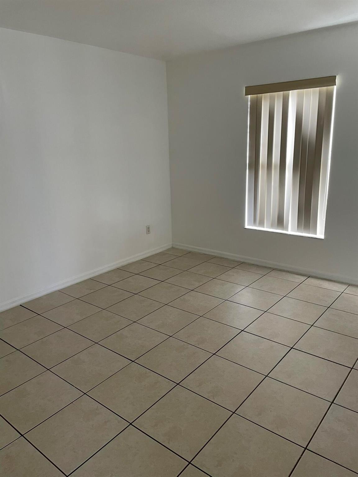 PORT ST LUCIE SEC 43-SELV - Residential Lease