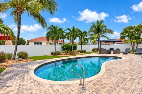 Tiny photo for 6611 Jessica Court, Lake Worth, FL 33467 (MLS # B26087437)