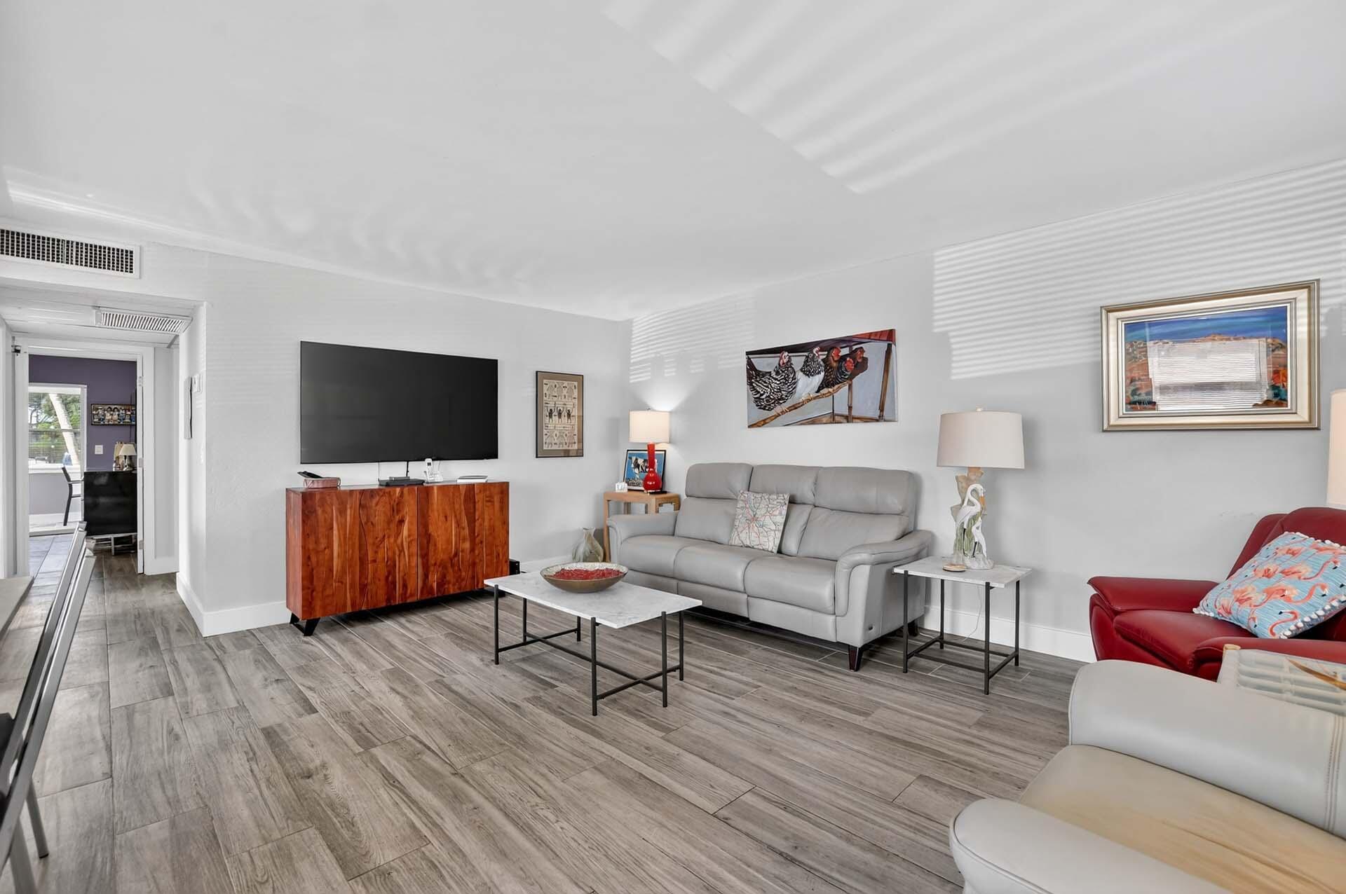 KINGS POINT FLANDERS CONDOS - Residential Lease