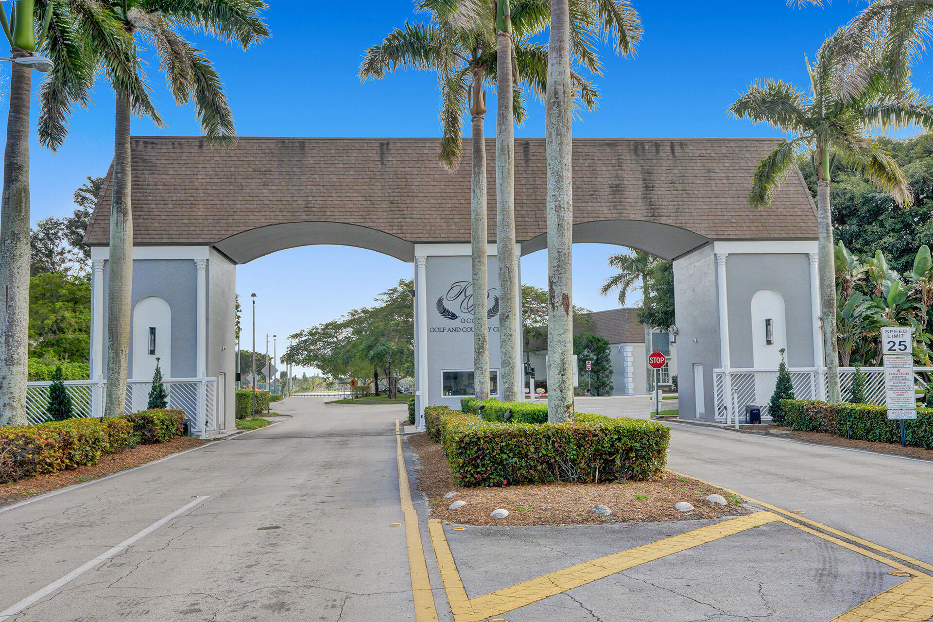 KINGS POINT FLANDERS CONDOS - Residential Lease