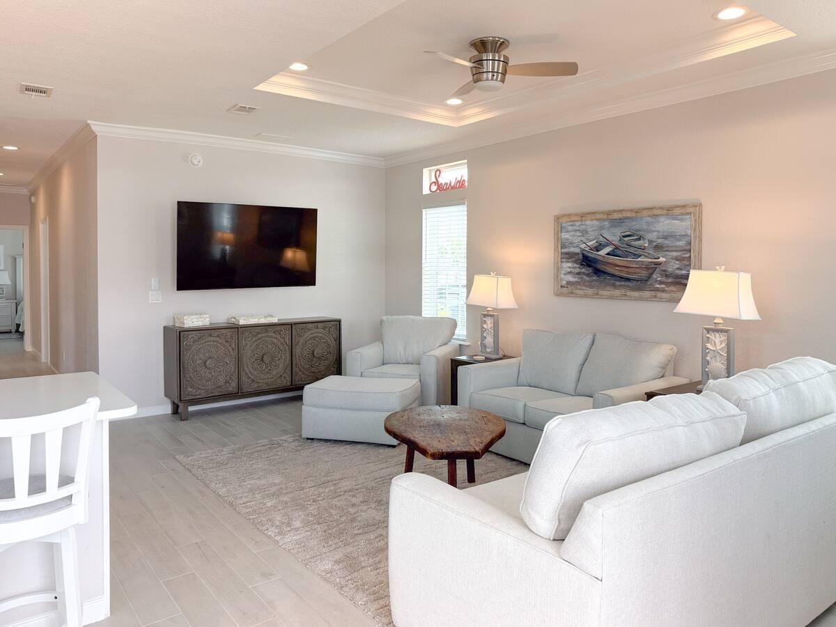 OCEAN BREEZE RESORT - Residential Lease