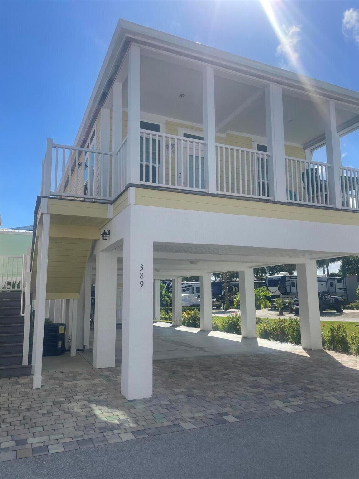 OCEAN BREEZE RESORT - Residential Lease