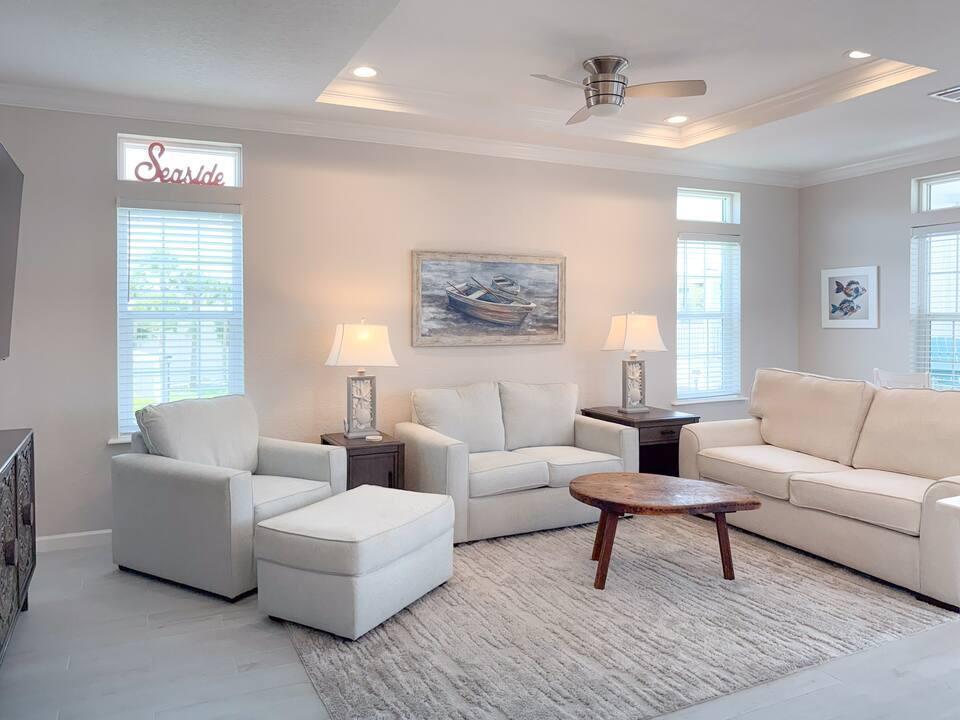 OCEAN BREEZE RESORT - Residential Lease